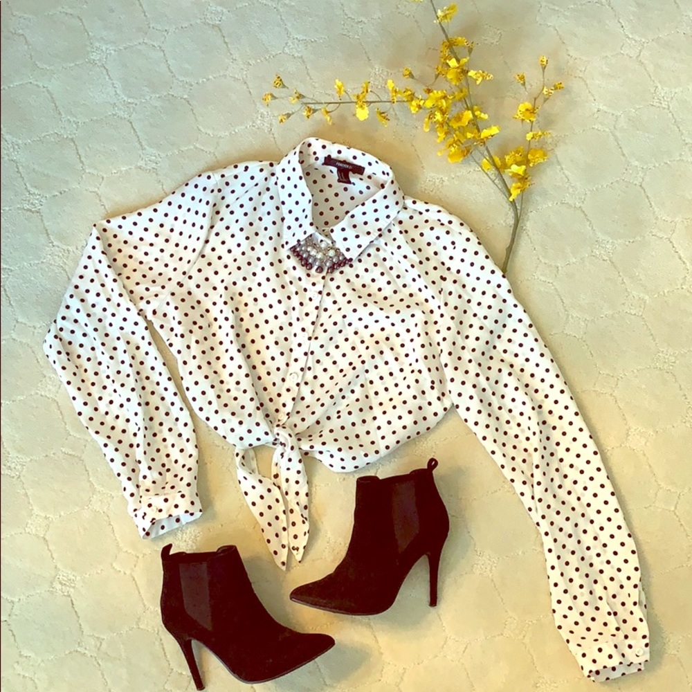 White w/black polka dot button up crop top